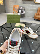 Load image into Gallery viewer, Gucci Sneakers
