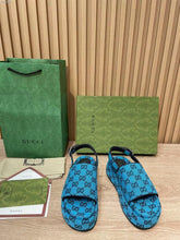 Load image into Gallery viewer, Gucci Slides
