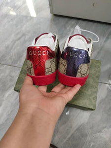Gucci  Sneakers
