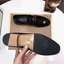 Load image into Gallery viewer, Gucci Men Dress Shoes
