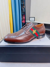 Load image into Gallery viewer, Gucci Wing Tip Men Dress Shoes
