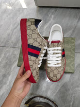 Load image into Gallery viewer, Gucci  Sneakers
