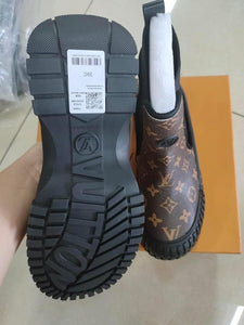 Louie Vuitton Boots