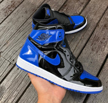 Load image into Gallery viewer, Air Jordan 1 Retro High SoleFly
